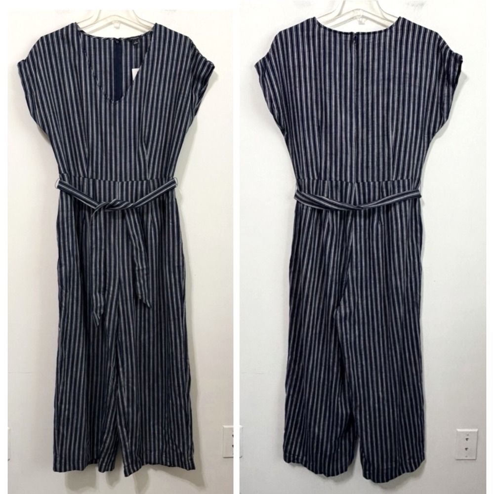 Ann Taylor Jumpsuit 10 Blue Stripe Belted‎ Crop Cap Sleeve V Neck Party NEW